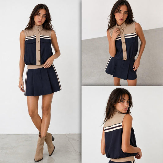 Mini navy skirt