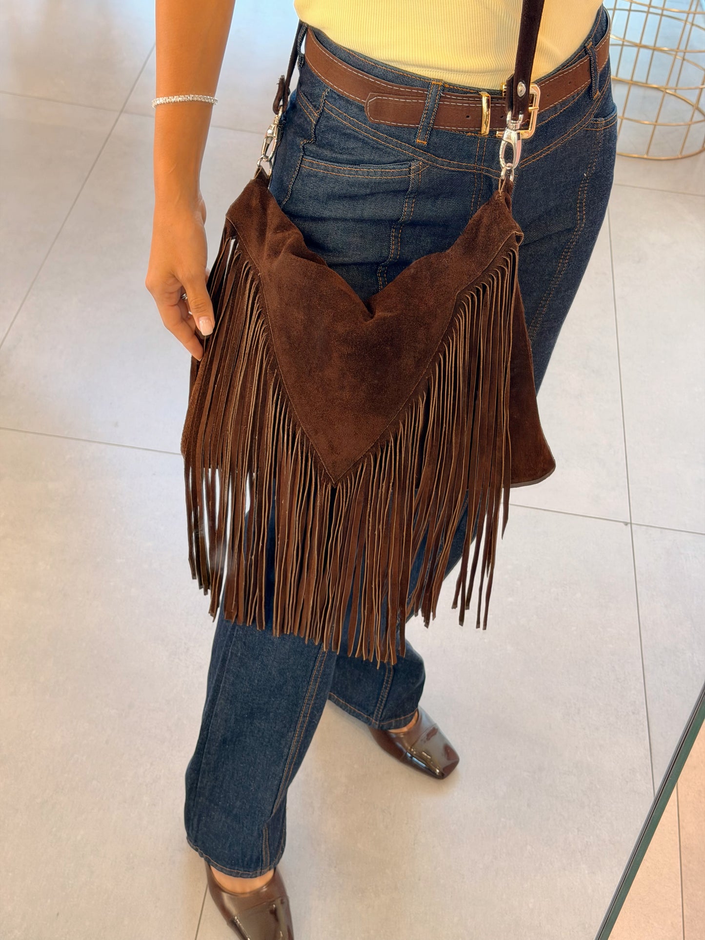 Pre-Loved fringes bag