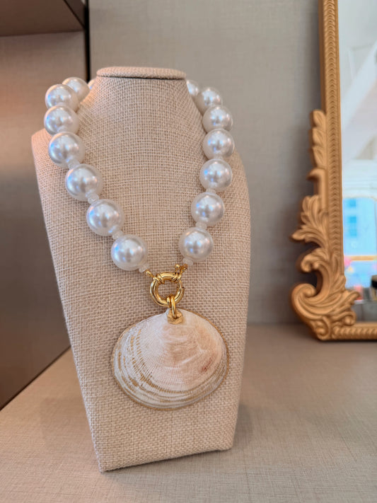 Mare stones necklaces