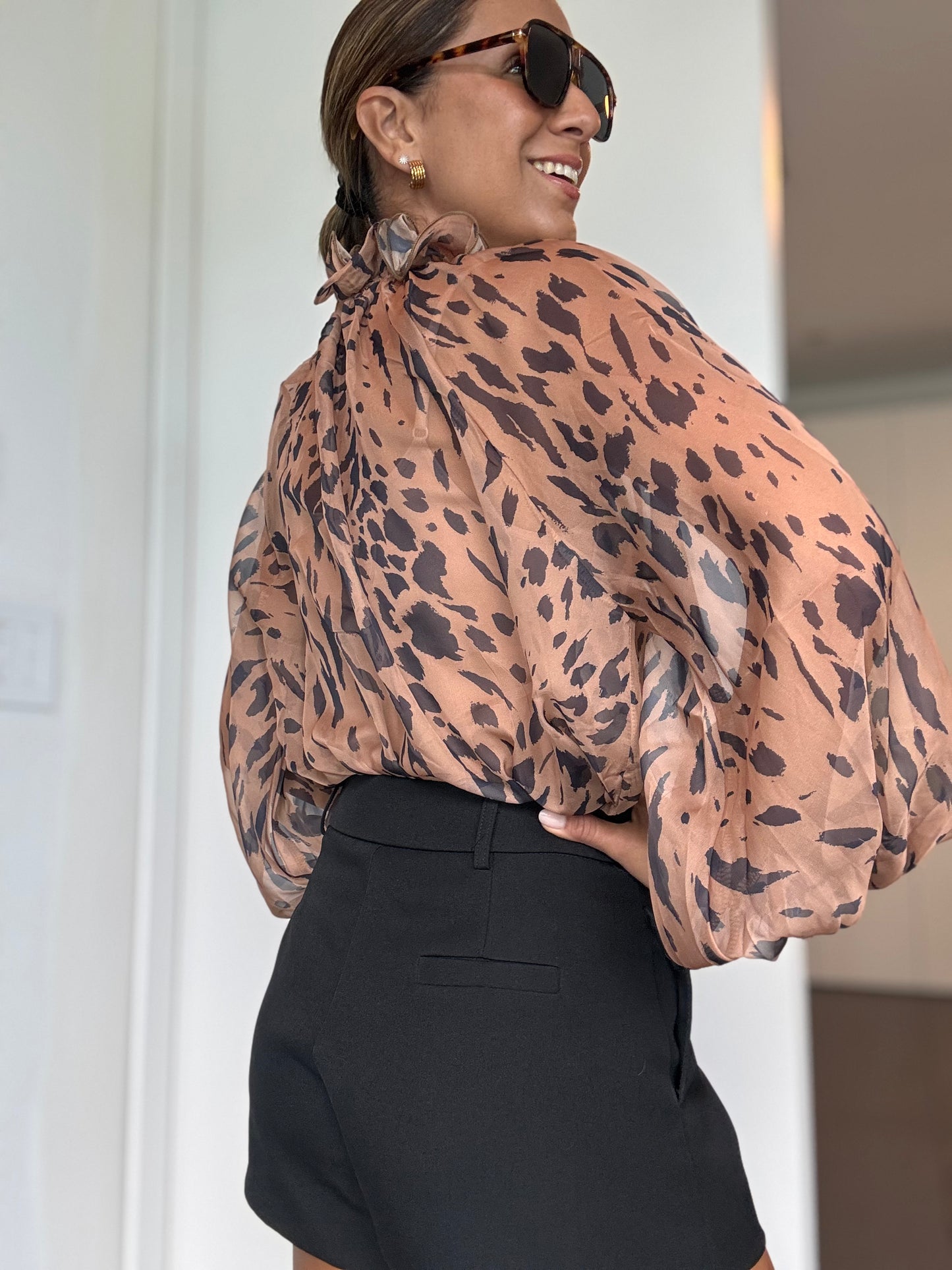 Leo Blouse