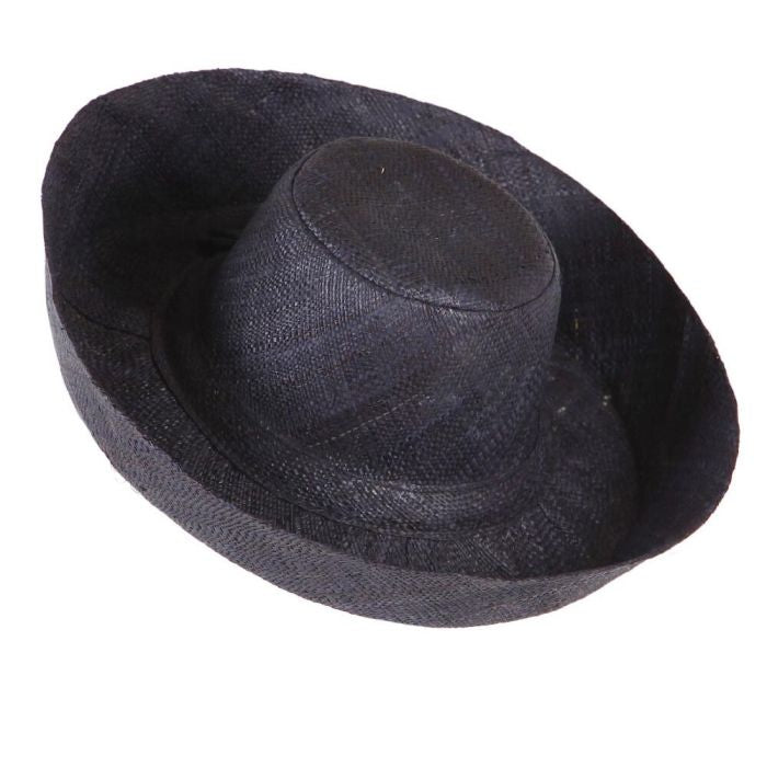 Madame hat