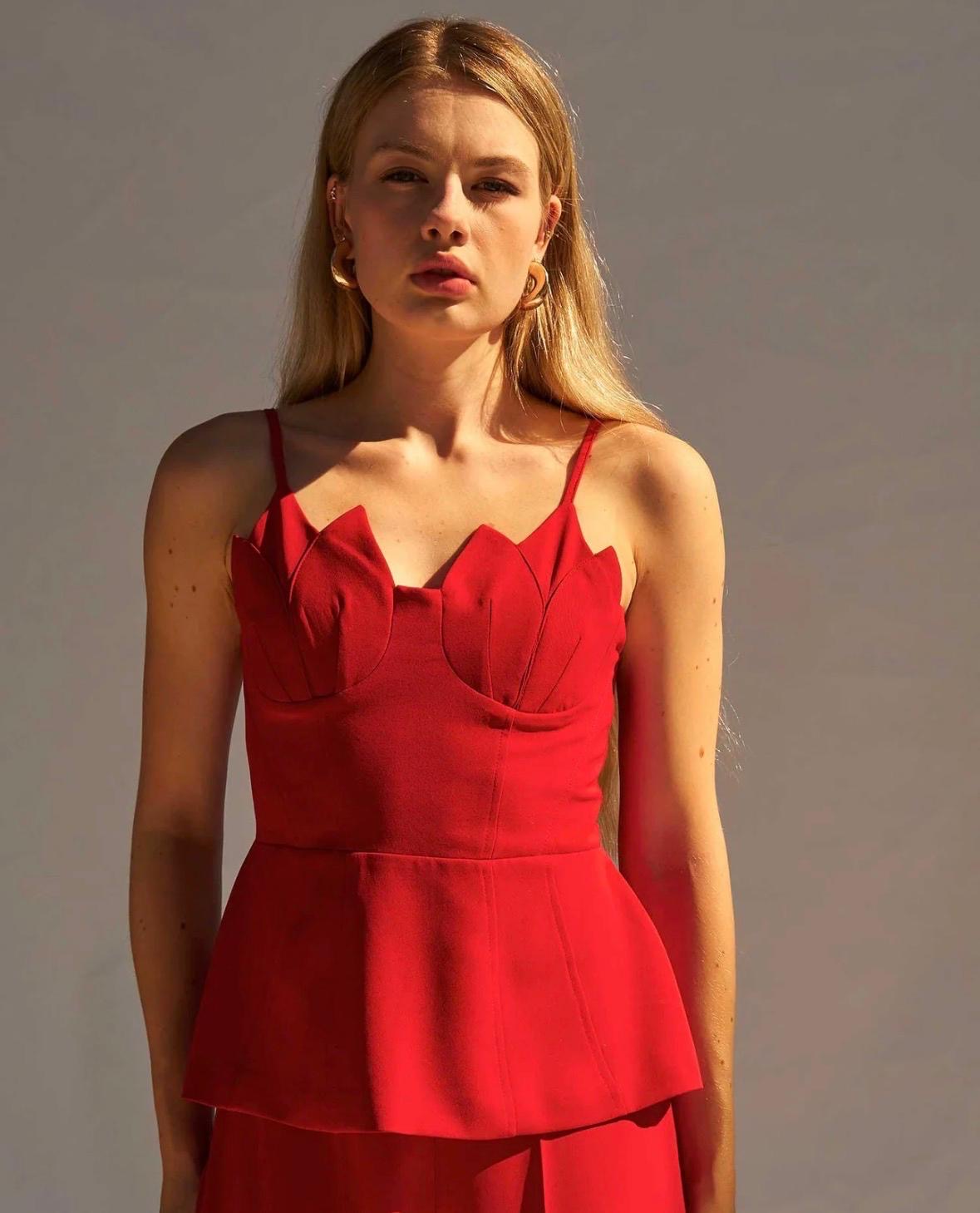 Petal top