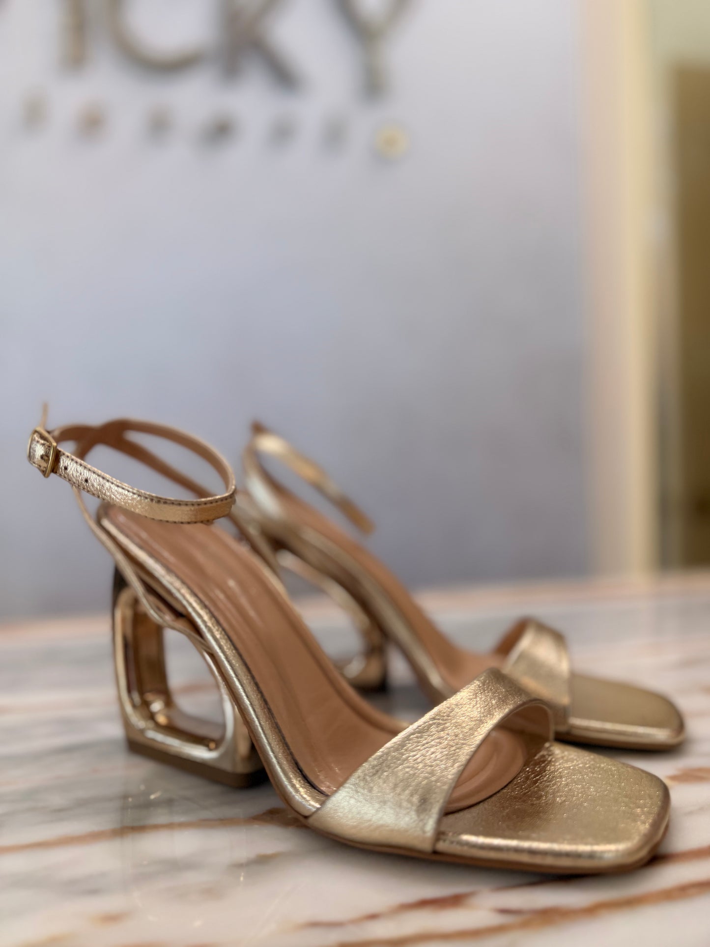 Sculpt sandals