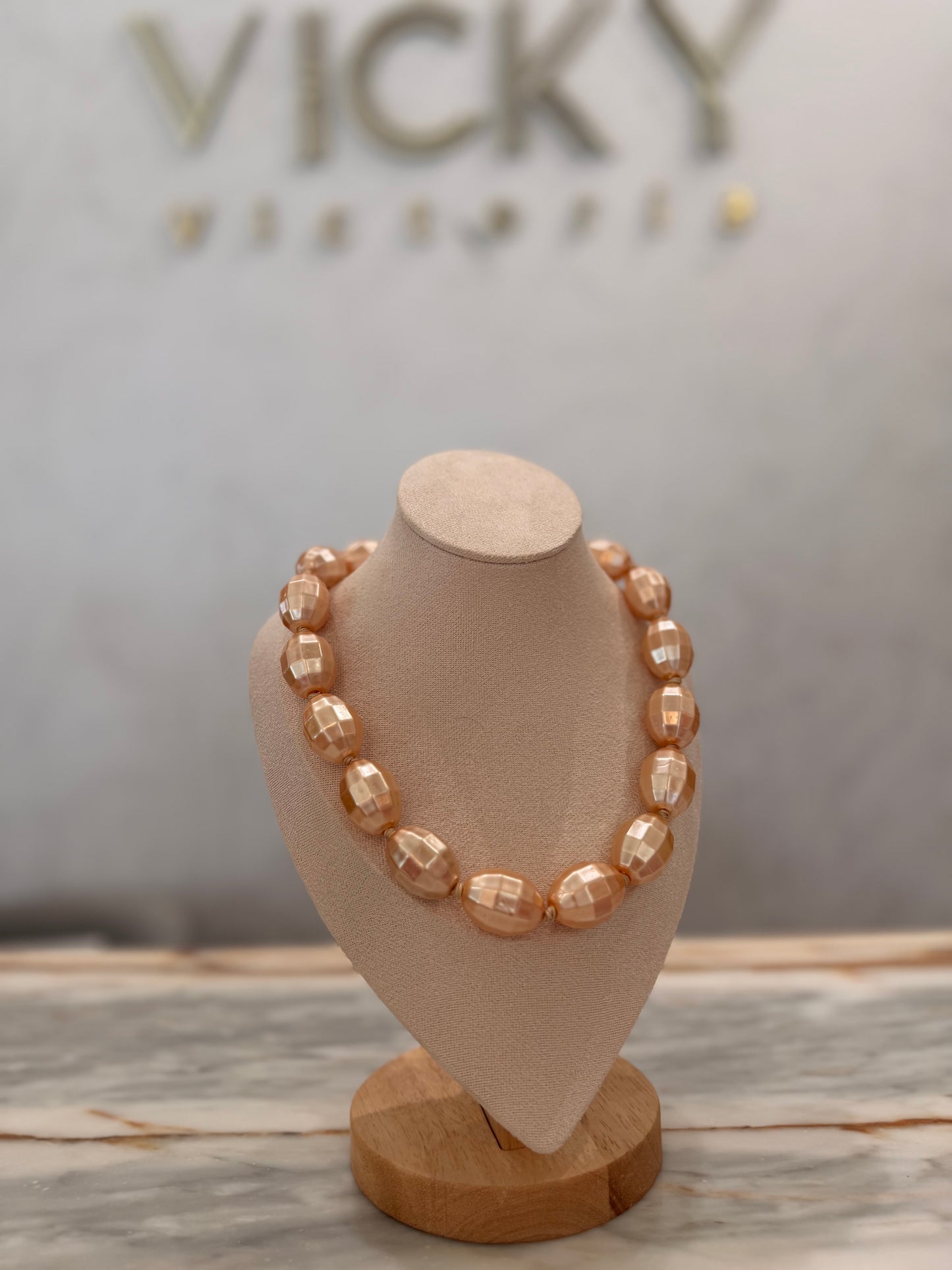 Clau short necklaces