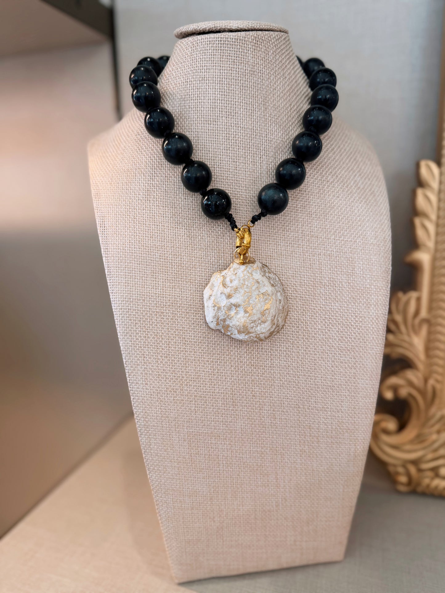 Mare stones necklaces