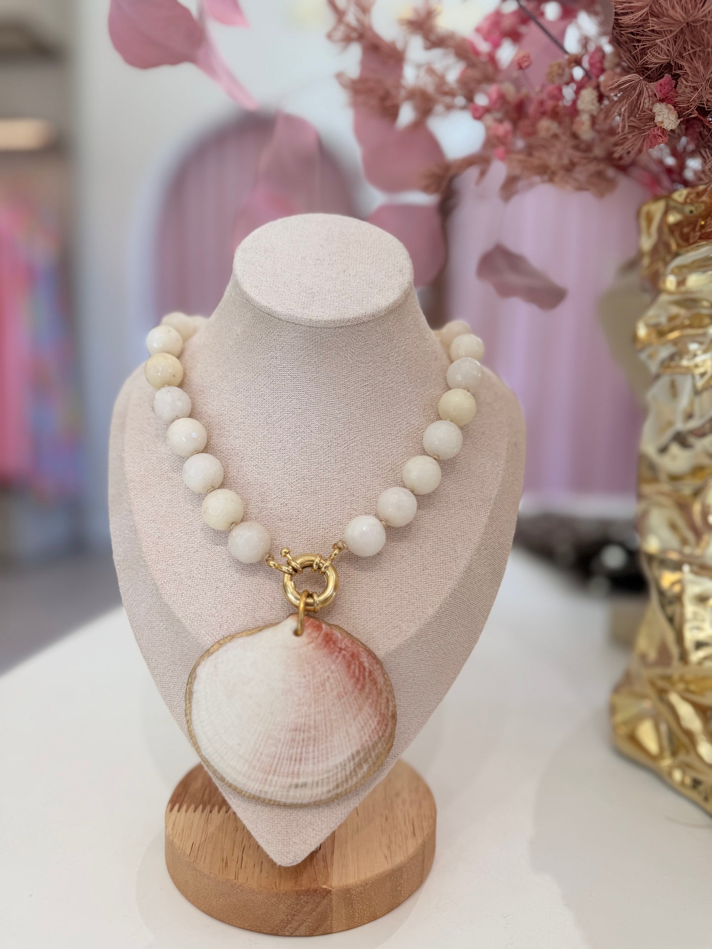 Mare stones necklaces