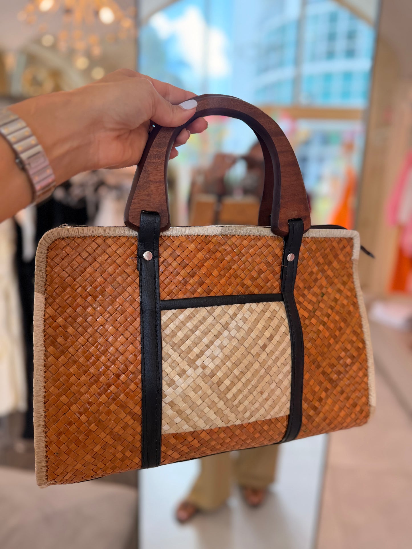 Resort tote bag