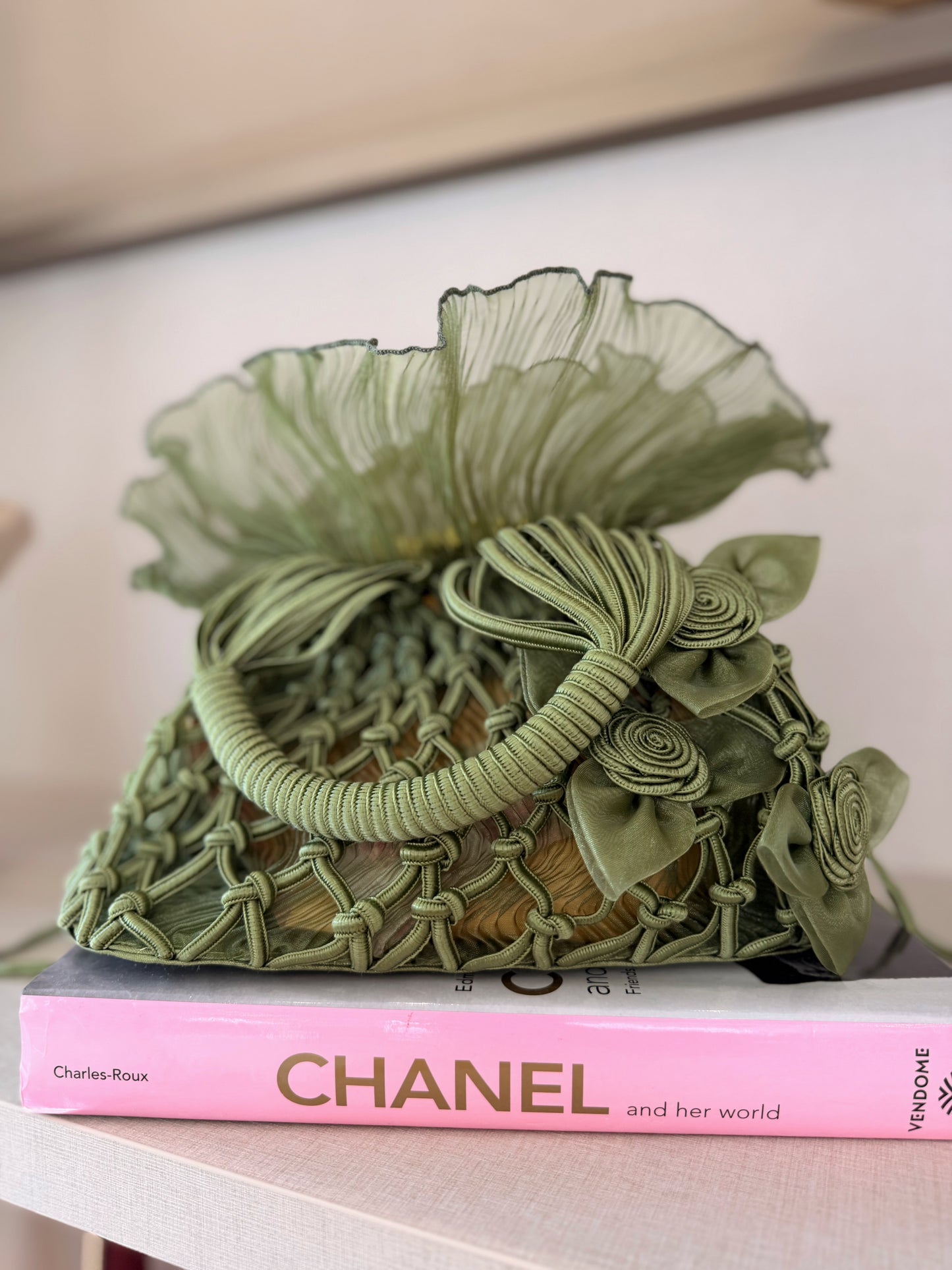 Garden clutch