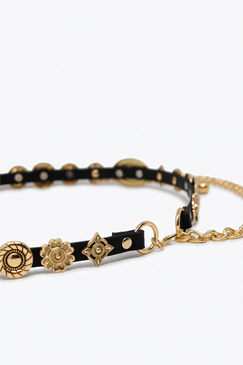 Black medallon belt
