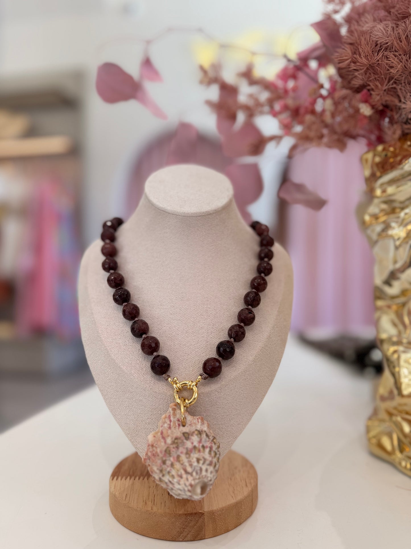 Mare stones necklaces