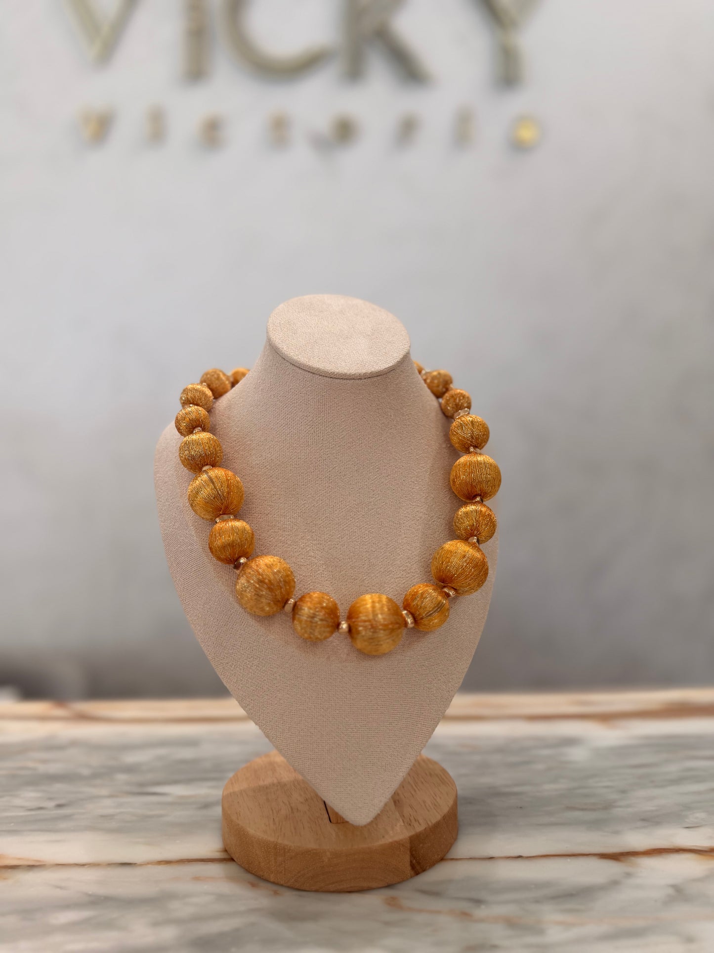 Clau short necklaces