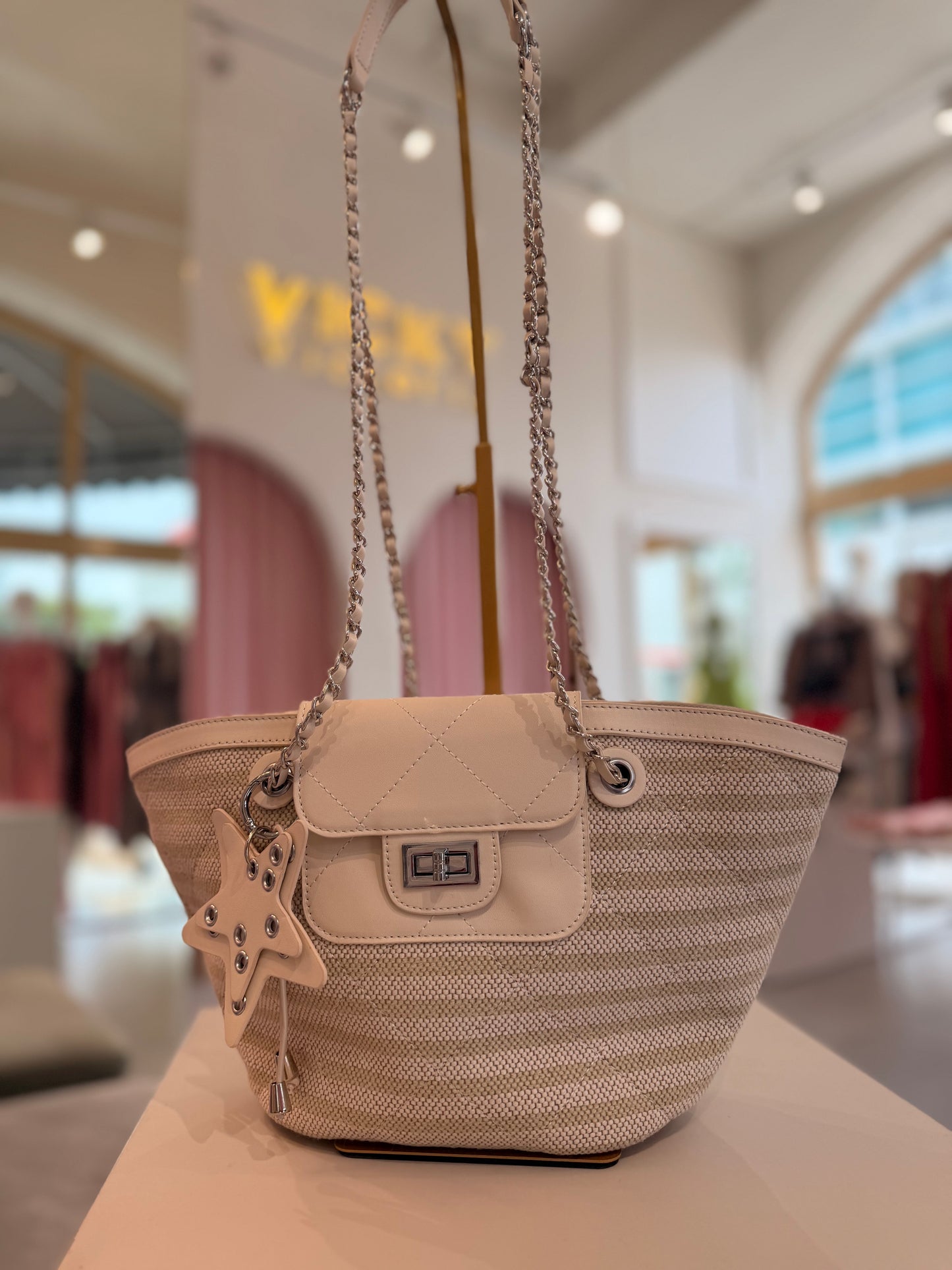 Coast tote
