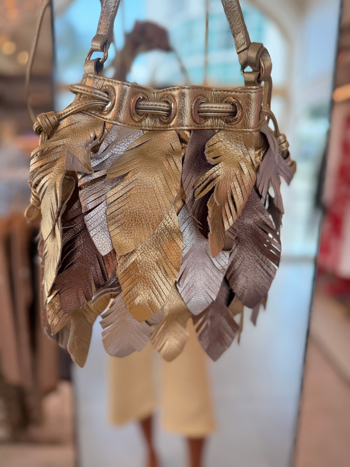 Leaves bucket bag