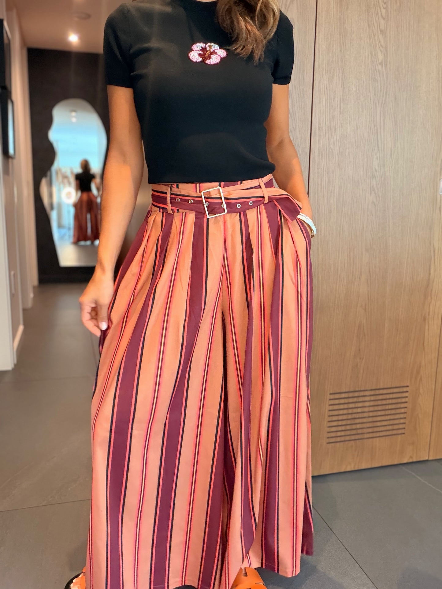 Vertical pants