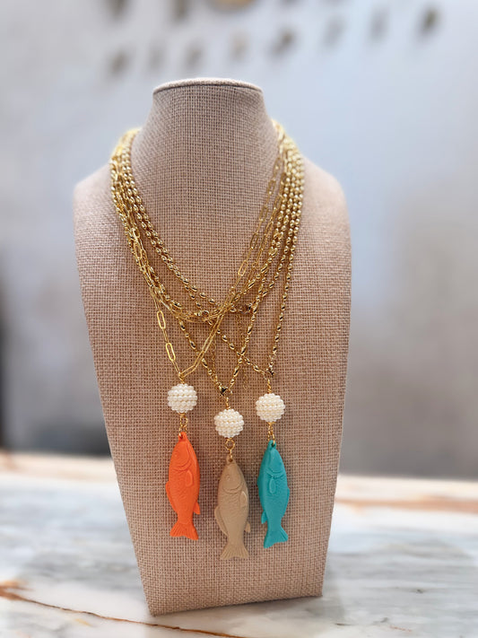 Pearl & fish necklace