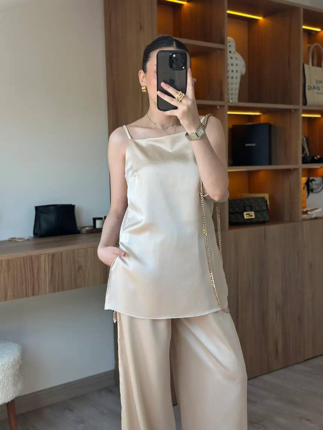 Marbella top