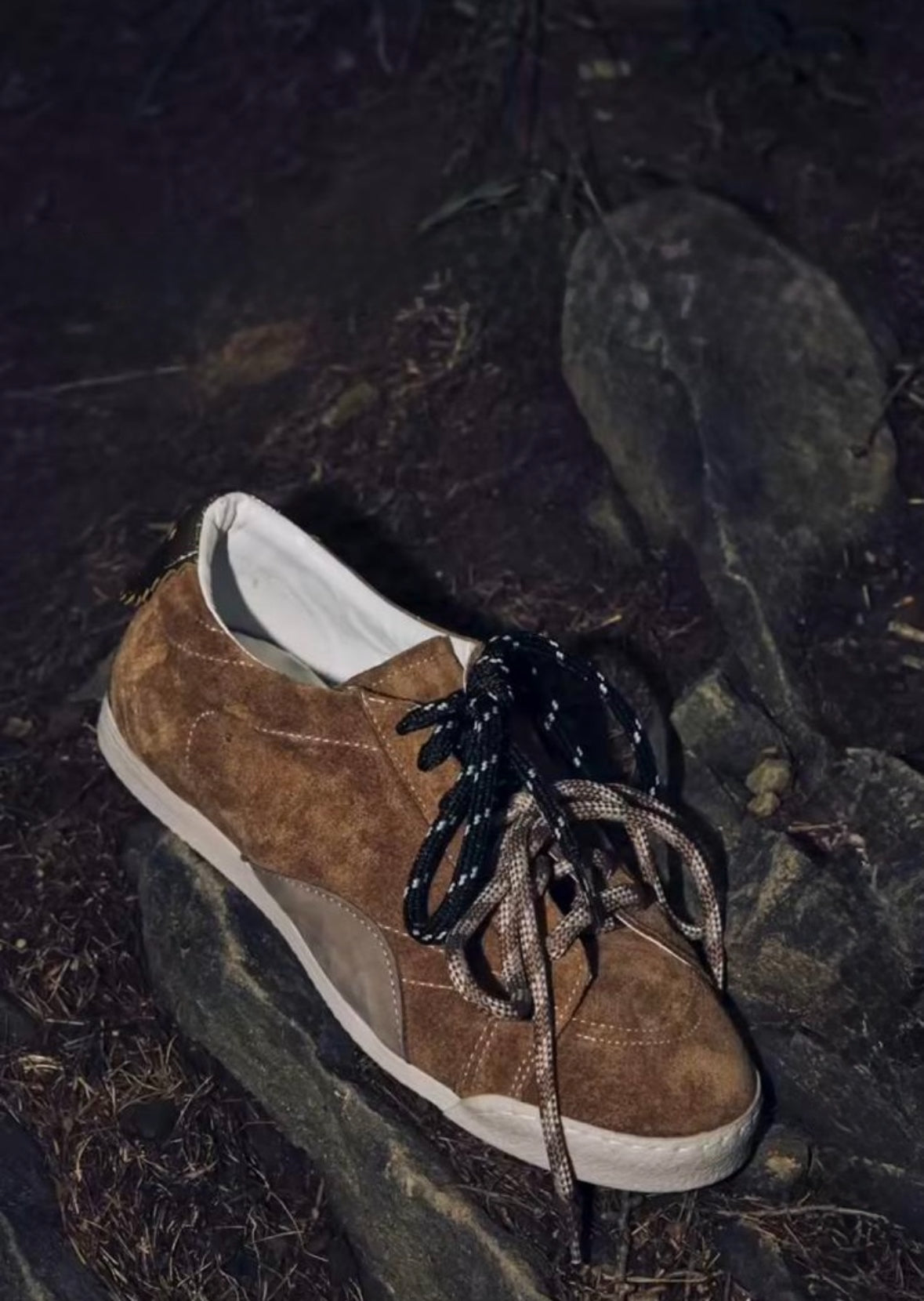 Good Vibes Sneakers