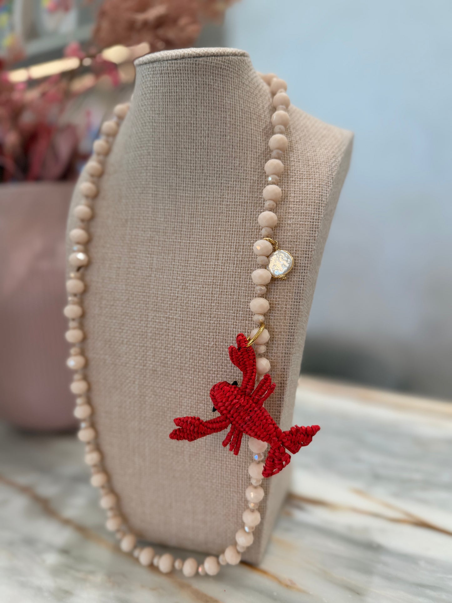 Short woven necklaces