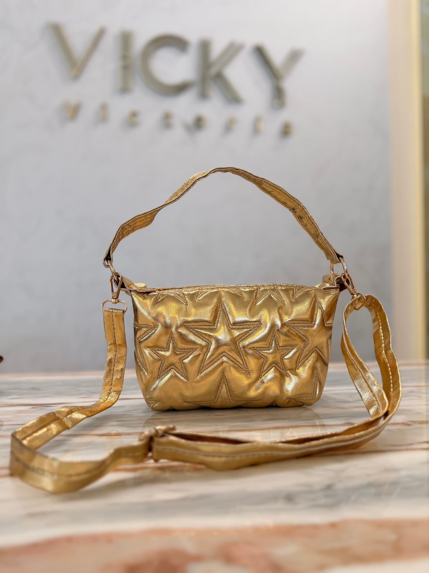 Star shoulder bag