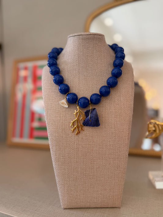 Clau Short necklace