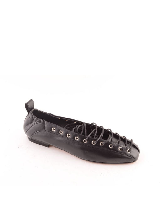 Ballet flats