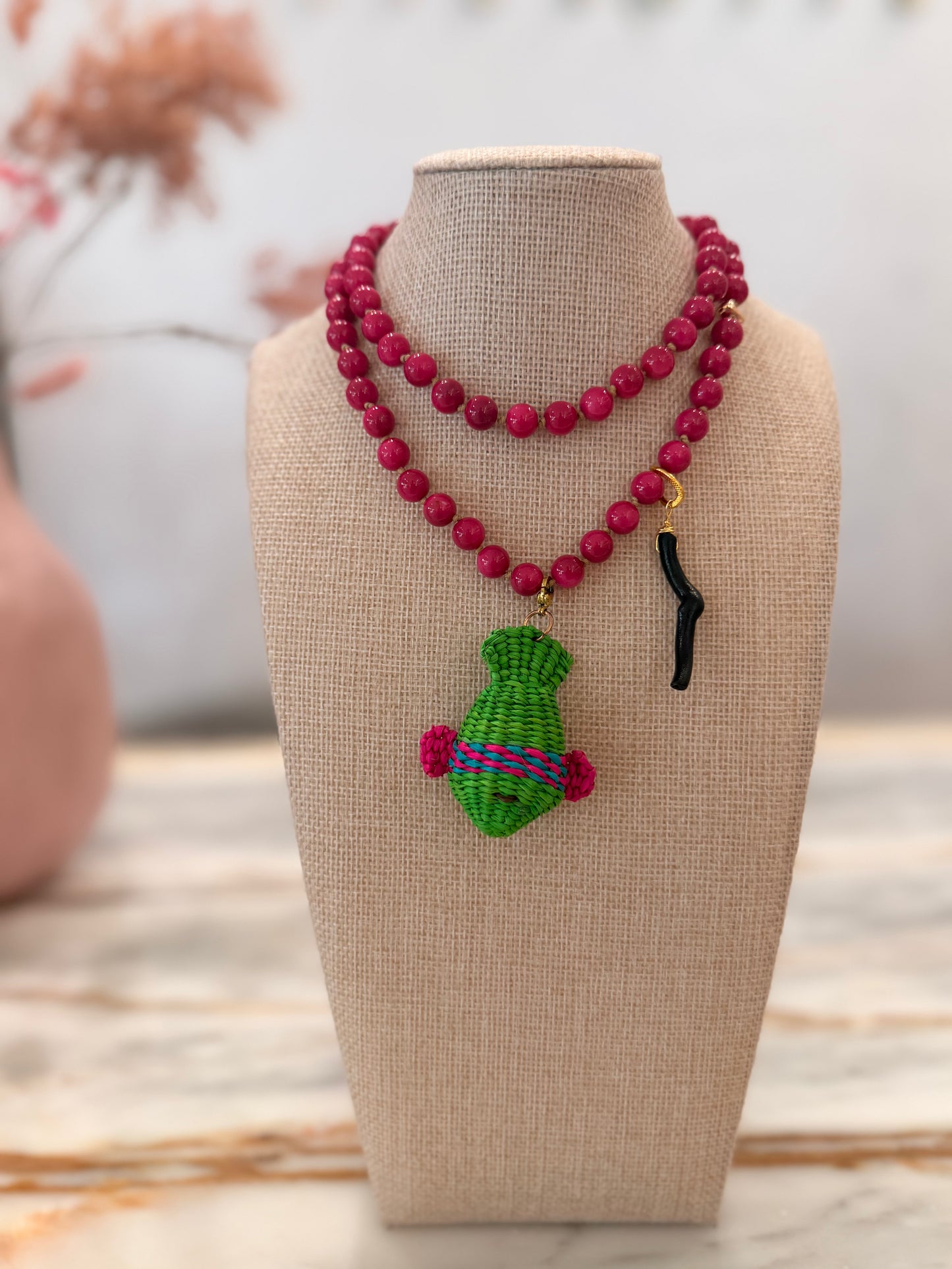 Short woven necklaces