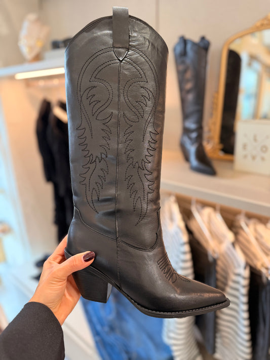 Western Black Boots