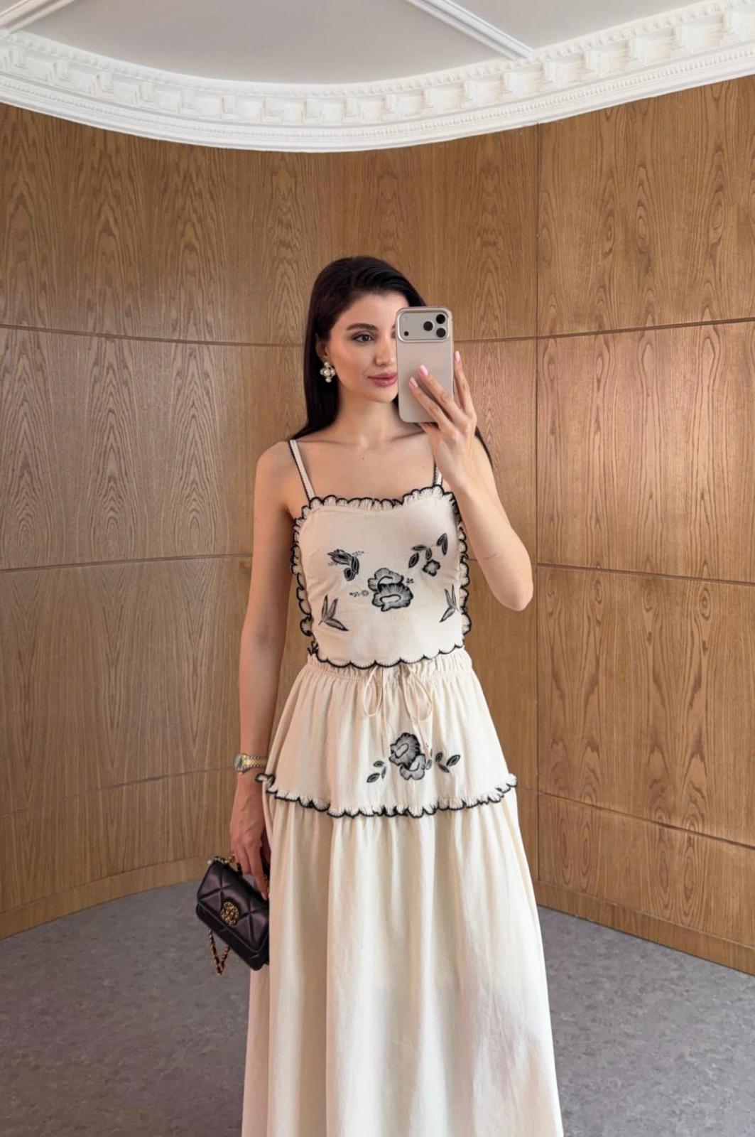 Floral maxi skirt