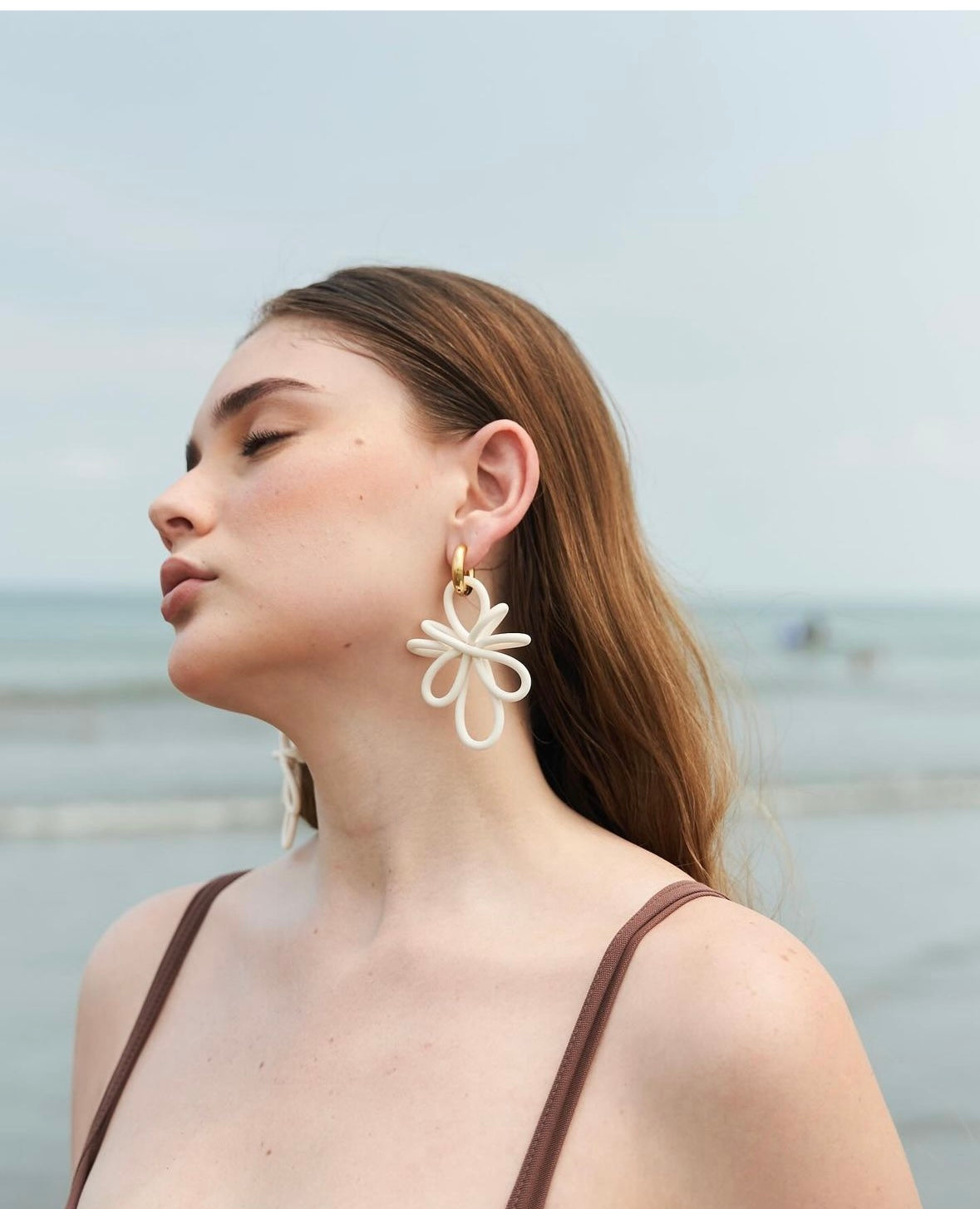 Curvy earrings